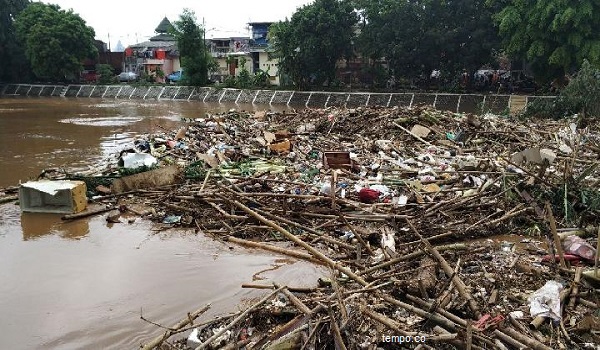 Generasi Muda Bisa jadi Pionir Pengelolaan Sampah